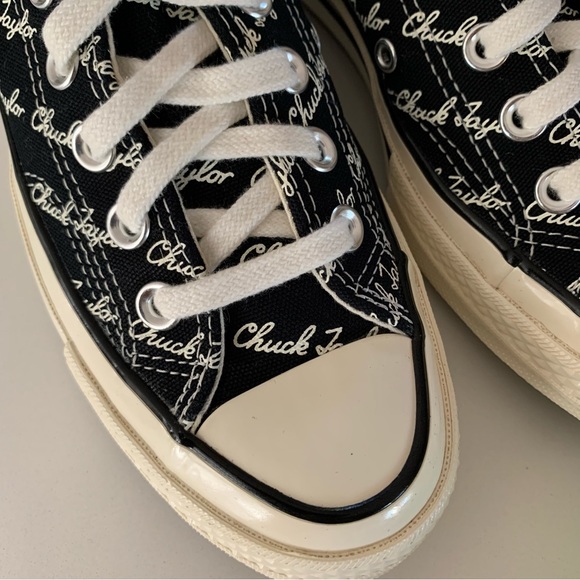 Converse Women’s Size 6.5 Chuck Taylor 70 OX Scripted Signature Print - Picture 5 of 8
